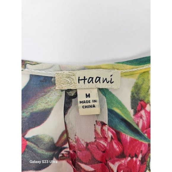 Women's szM, Haani beautiful floral wrap dress - Picture 8 of 8